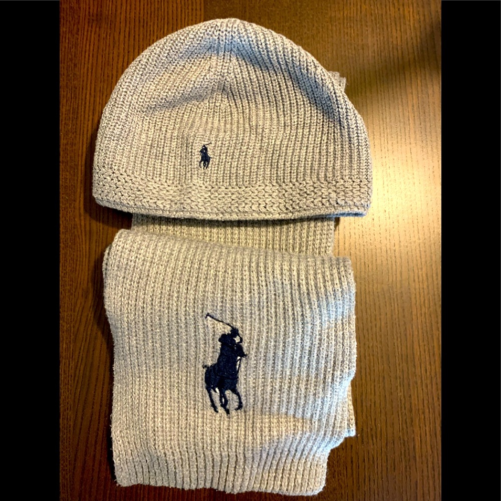 Polo Ralph Lauren Hat+scarf for kids,fonts size 6-8 y.o in very good condition